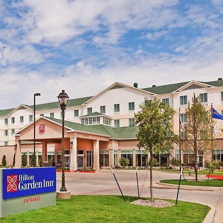 Hilton Garden Inn Midland Esterno foto