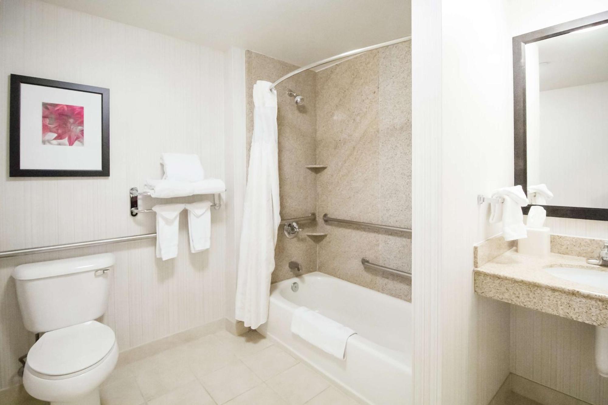 Hilton Garden Inn Midland Esterno foto