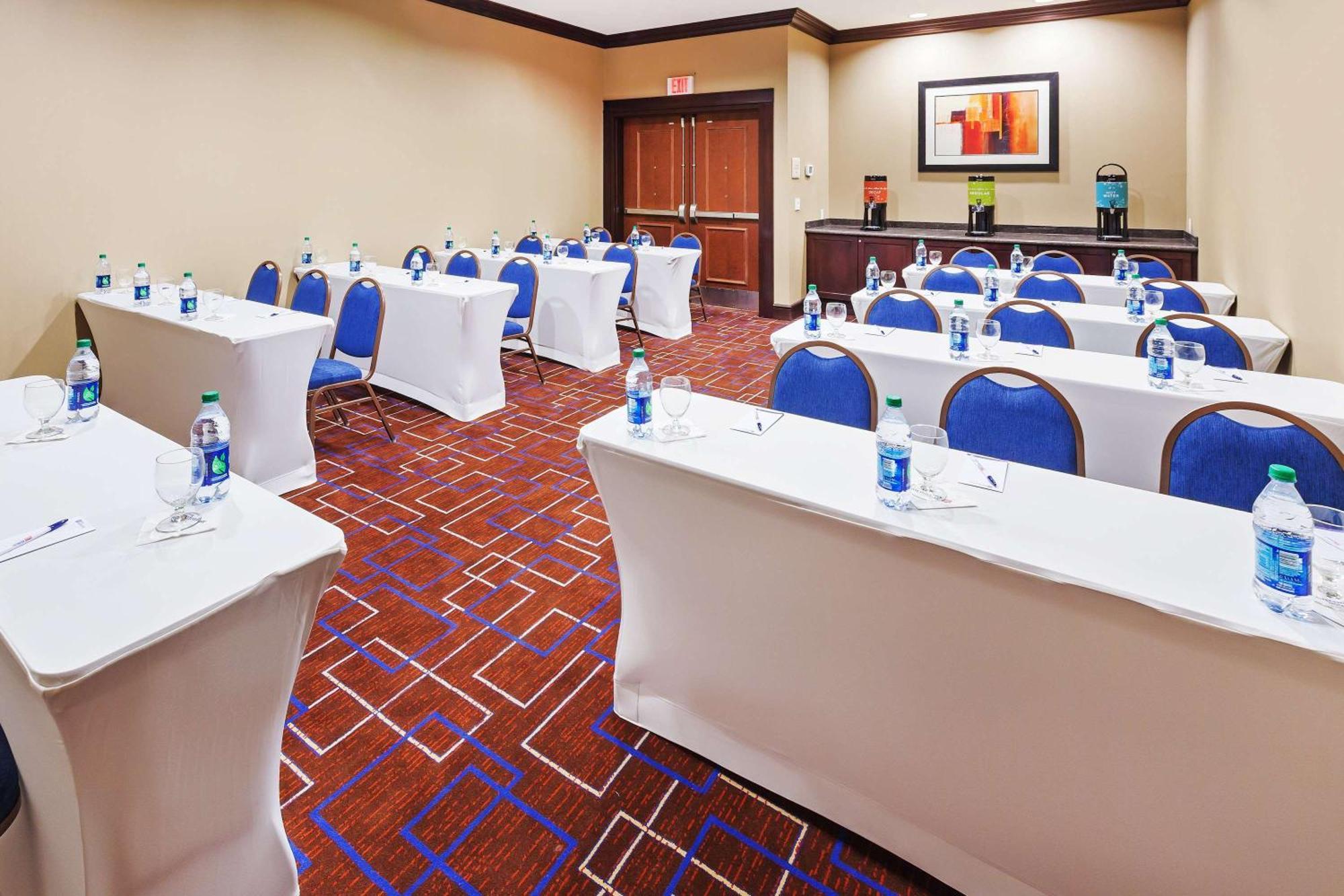 Hilton Garden Inn Midland Esterno foto