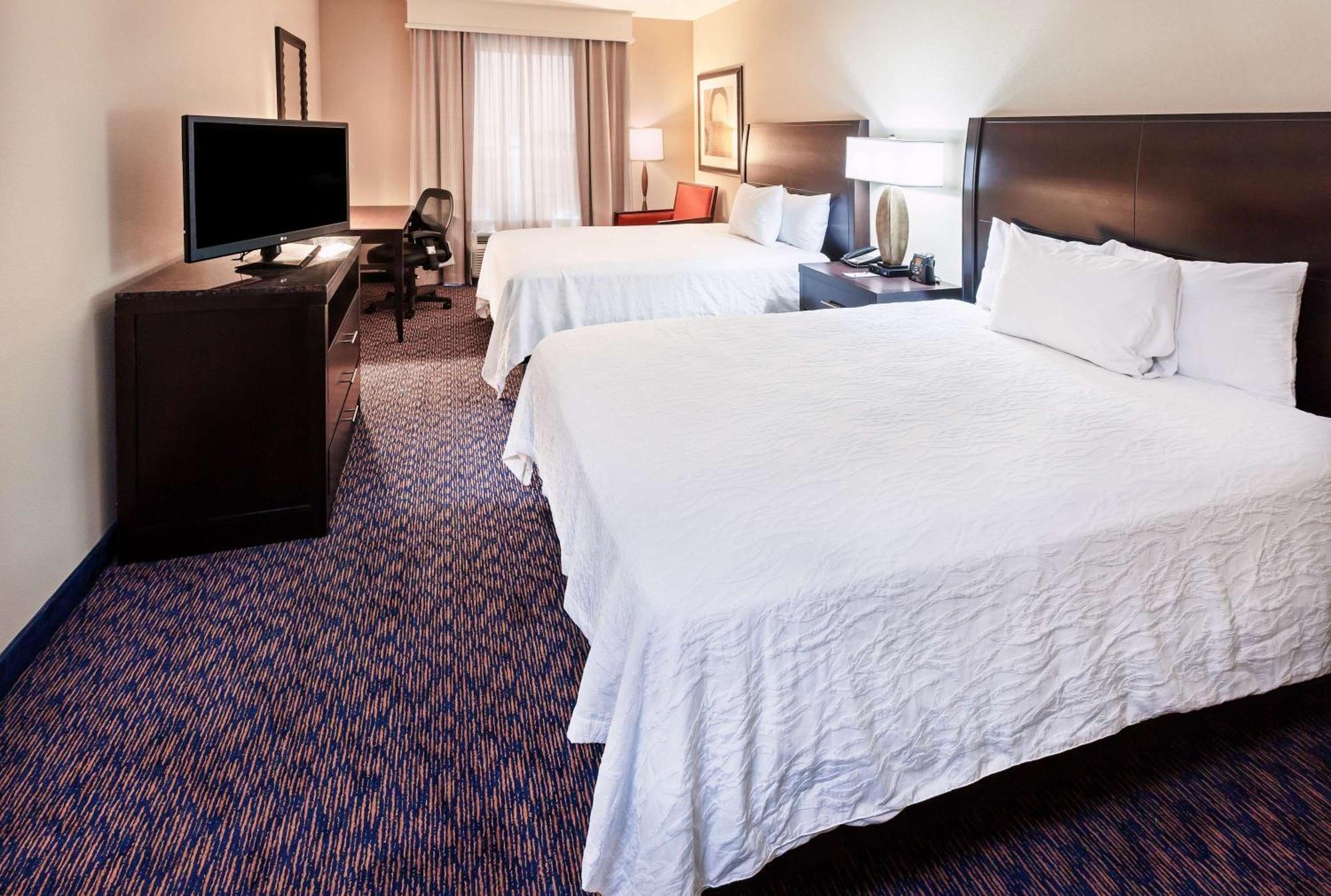 Hilton Garden Inn Midland Esterno foto
