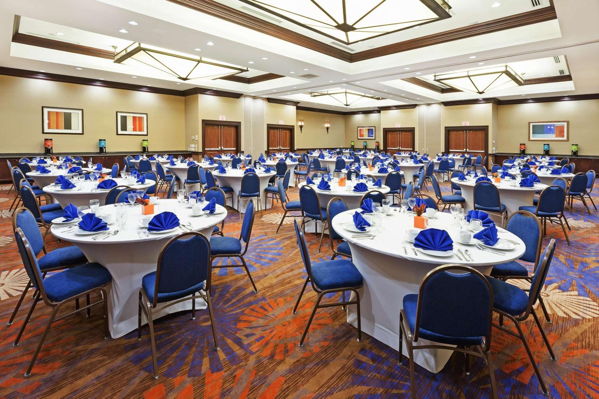 Hilton Garden Inn Midland Esterno foto