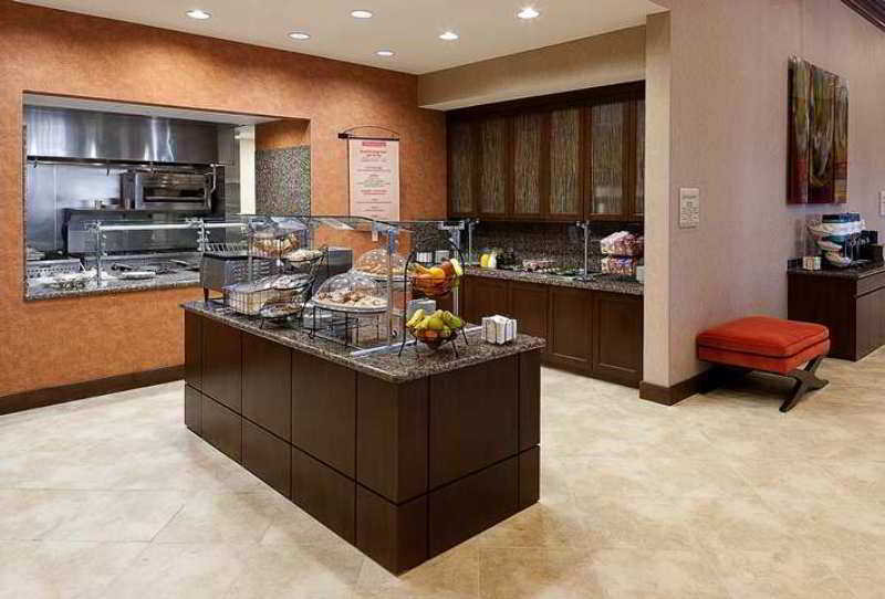 Hilton Garden Inn Midland Esterno foto